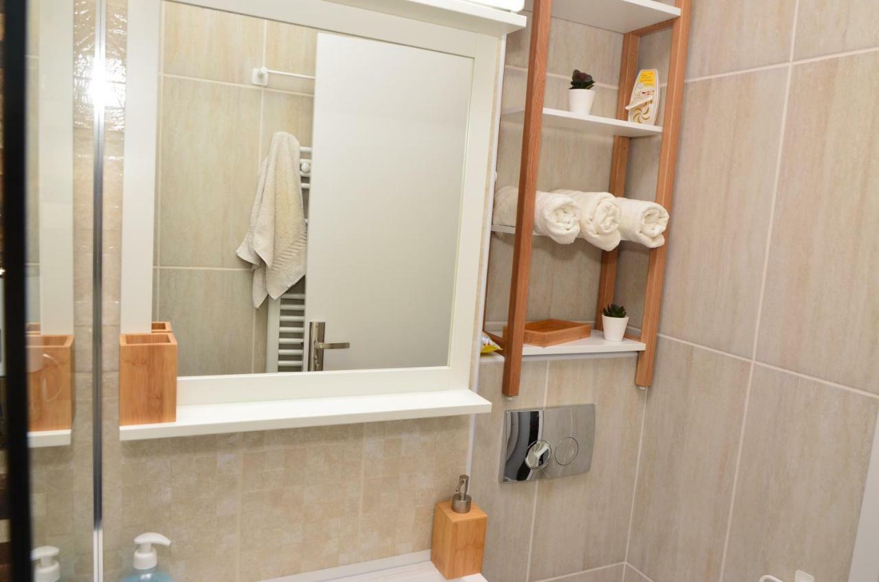 Galaţi Aparthotel Danube מראה חיצוני תמונה